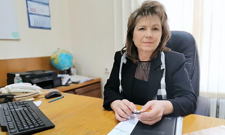 Инж. Валя Костова е новият директор на общинската Дирекция „Строителство, техническа инфраструктура и екология“, Людмила Гоневска ще ръководи отдел „Образование“ 5 Валя Костова